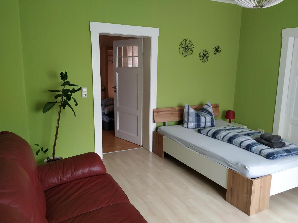 Ferienwohnung Familie Bulst Naumburg  Exterior foto